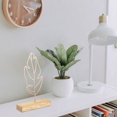 Hanah Home Kovová dekorácia Small Leaf 40 cm medená