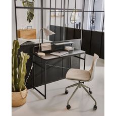 Čierny písací stôl Kave Home Foreman