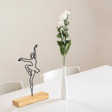 Hanah Home Kovová dekorácia Ballerina 40 cm čierna