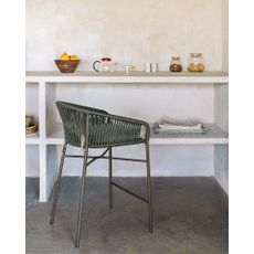 Záhradná barová stolička so zeleným výpletom Kave Home Yanet, výška 85 cm