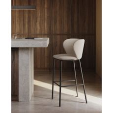 Béžová barová stolička (výška sedadla 65 cm) Ciselia – Kave Home
