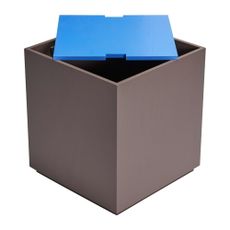 Truhlica z jaseňového dreva v modrej a tmavosivej farbe 40x45 cm Vault – Hübsch