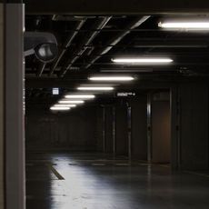 Senzor pohybu PIR 180° 400W/230V IP44 čierna