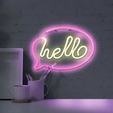 LED Neónová nástenná dekorácia HELLO LED/3W/3xAA USB ružová