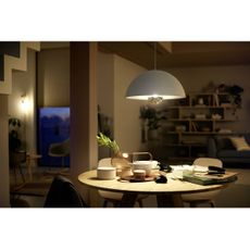 LED Stmievateľná žiarovka so zrkadlovým vrchlíkom Philips G125 E27/7,2W/230V 2700K