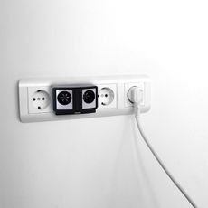 Odpudzovač kún a hlodavcov 1W/230V