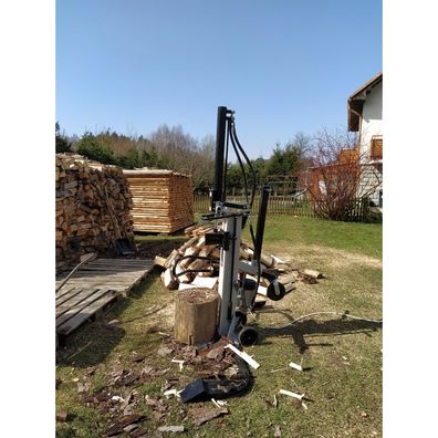 Štiepačka dreva LUMAG HOS 12TPRO