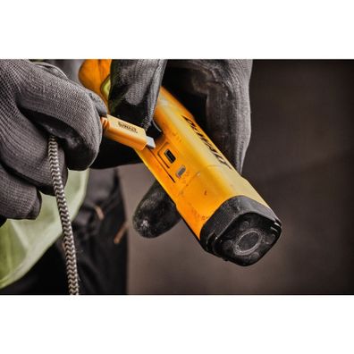 Bodové svetlo s USB-C nabíjaním DeWALT DCL183