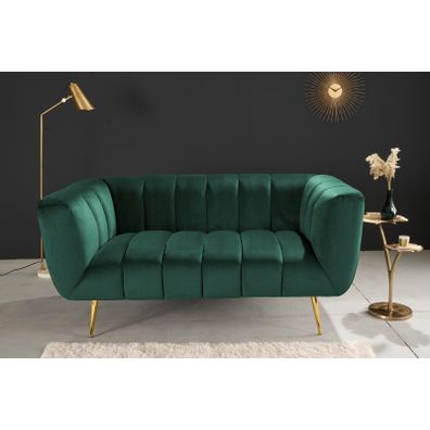 Estila Art deco zamatová dvojsedačka Vermont v smaragdovej zelenej farbe s opierkami na ruky na zlatých nožičkách 165cm