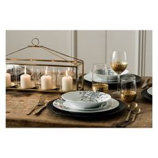Antikoro príbor v zlatej farbe 16 ks Avie – Premier Housewares