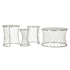 Estila Art deco sada okrúhlych strieborných príručných stolíkov Deli so štruktúrovanou doskou a nohou s diamantovým vzorom 70 cm