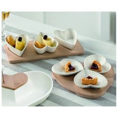 Sada 3 servírovacích misiek z porcelánu na bambusovom podnose Brandani Hearts