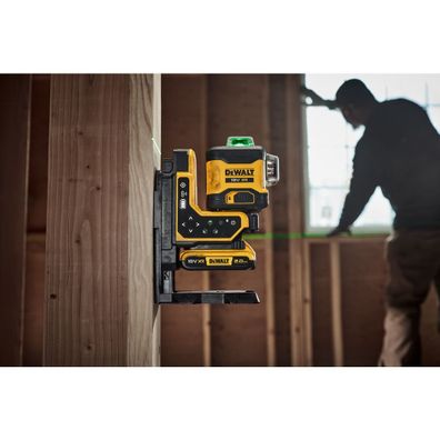 Aku linkový laser 3x360DeWALT DCLE34035B 18V XR s diaľkovým ovládaním, bez aku a nabíjačky