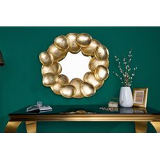 Estila Dizajnové art deco nástenné zrkadlo Amren s ozdobným kovovým rámom zlatej farby 70cm