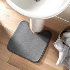 Antracitová WC kúpeľňová predložka 45x45 cm Vitamine – douceur d'intérieur