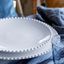 Biely kameninový tanier Costa Nova Pearl, ⌀ 28 cm